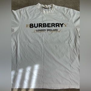 Authentic Brand New Burberry Tshirt w/o tags Xl